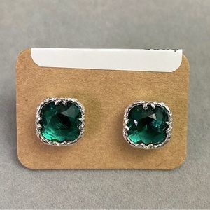 Sterling Silver Premium Green Crystal Earrings